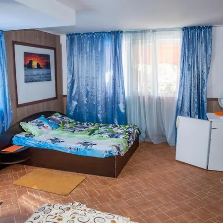 Guest house Vila Max *